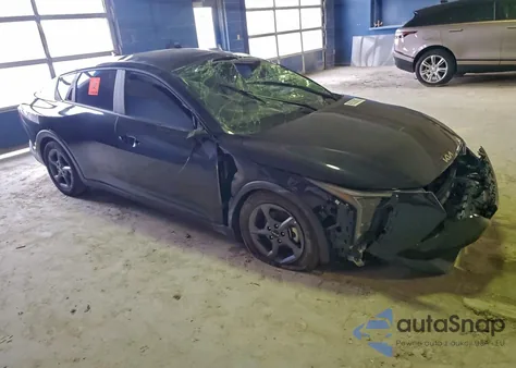 2025 Kia K4 Lx из США, поврежденный, VIN 3KPFT4DE9SE018148